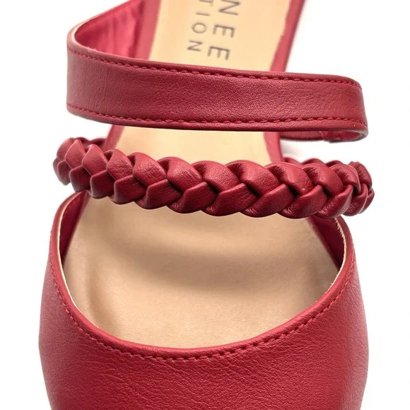 Journee Collection Red Olivea Flats Slides with Foot Straps Cushioned Size 6 - Picture 10 of 10